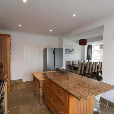 11 Peasholm Avenue 度假居 *