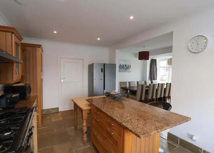 11 Peasholm Avenue 度假居 *