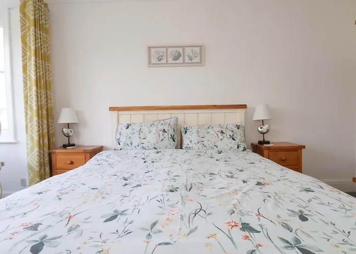 11 Peasholm Avenue Holiday home