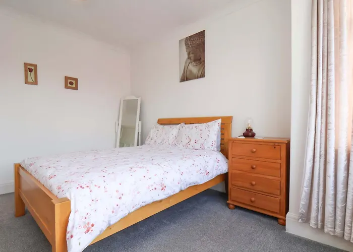 11 Peasholm Avenue 度假居 *